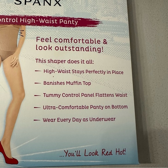 Assets Red Hot Label by SPANX Super Control HighWaist Black Brief Panty Sz 6 NWT - Picture 4 of 8